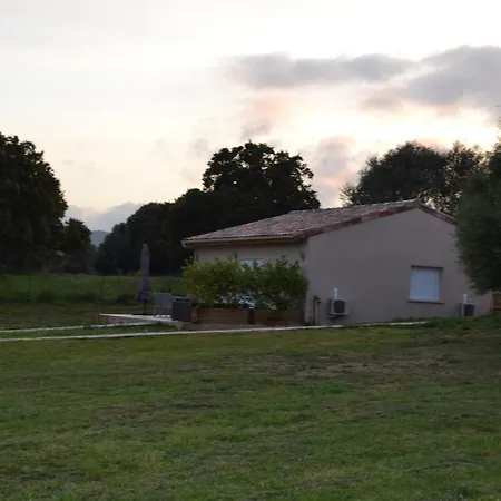 Villa A Suara
